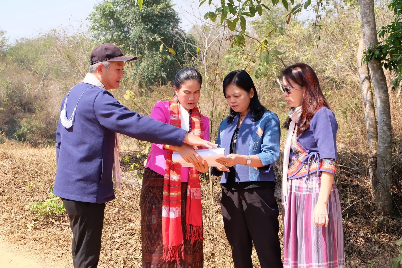 title - ผู้ตรวจราชการกรม สำนักงานการปฏิรูปที่ดินเพื่อเกษตรกรรม (ส.ป.ก.) ประชุมติดตามผลการดำเนินงานตามแผนการตรวจราชการ ส.ป.ก. ประจำปีงบประมาณ พ.ศ. 2566 รอบที่ 1 เขตตรวจราชการที่ 10 ณ สำนักงานการปฏิรูปที่ดินจังหวัดเลย (ส.ป.ก.เลย)